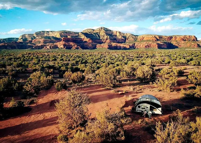 Remote Bell Tent With Spectacular Landscapes In Arizona