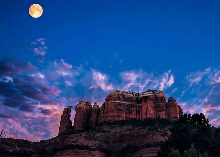 Remote Bell Tent With Spectacular Landscapes In Arizona